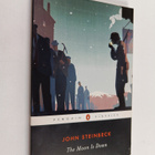 John Steinbeck : The moon is down - pikkukuva 1