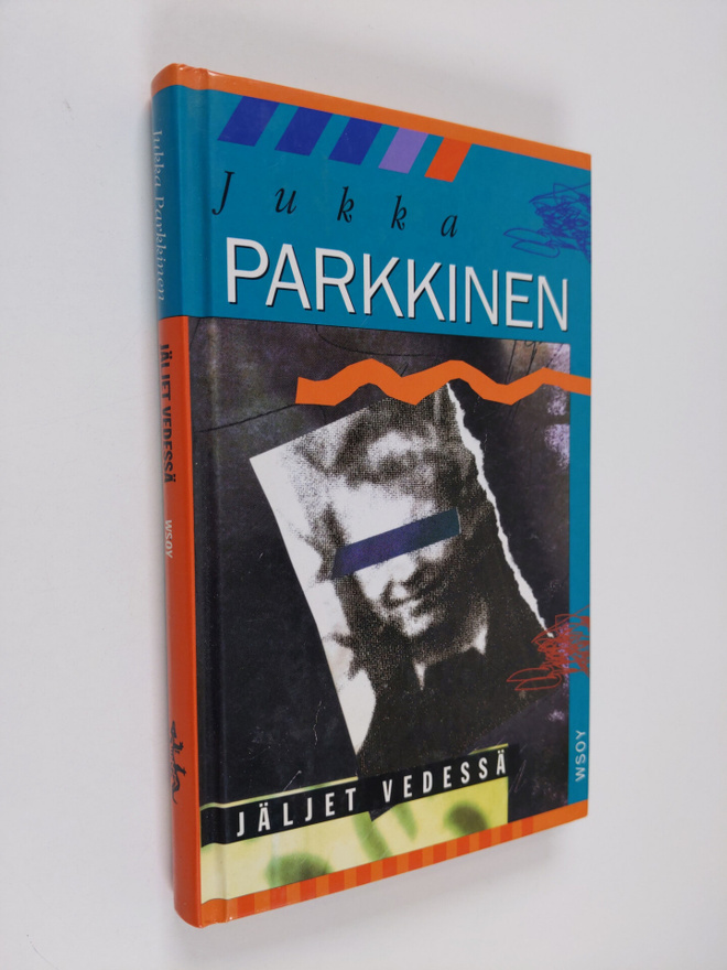 Jukka Parkkinen : Jäljet vedessä