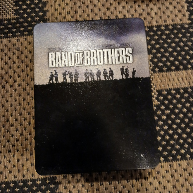 BAND OF BROTHERS Steelbox DVD
