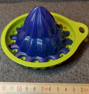 TUPPERWARE erilaiset varaosat