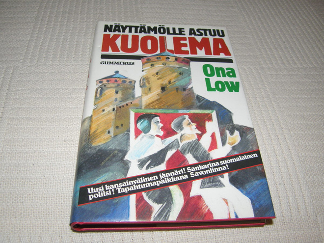 Ona Low Näyttämölle astuu kuolema -sid