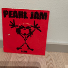 Pearl Jam - Alive - pikkukuva 1