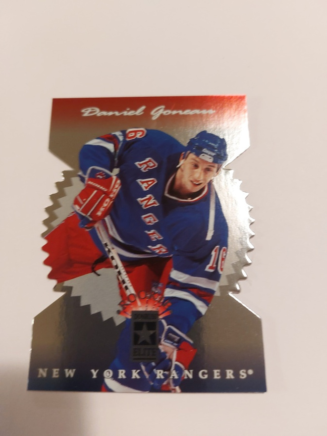 1996-97 Donruss Elite Die Cut Stars #143 Daniel Goneau