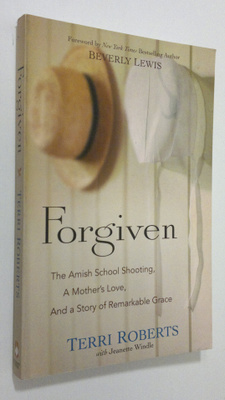 Terri Roberts : Forgiven