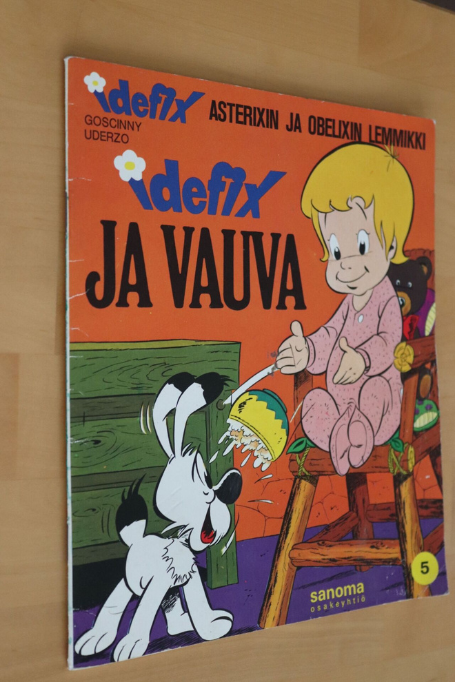 Goscinny - Uderzo : Idefix ja vauva ( 1.p. 1974 )