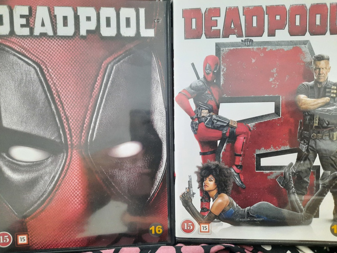 DEADPOOL 1 & 2 Ryan Reynolds