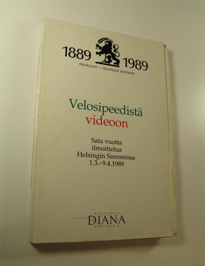 Tapio Kähkönen : Velosipeedistä videoon : sata vuotta ilm...