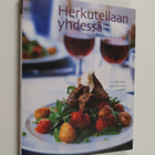 Lesley Waters : Herkutellaan yhdessä : kotikokin käsikirja - pikkukuva 1