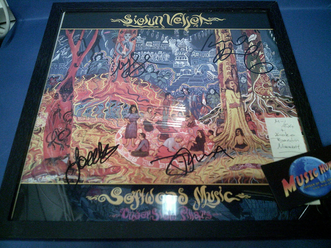 SIELUN VELJET - SOFTWOOD MUSIC LP KOKO BÄNDIN NIMMAREILLA