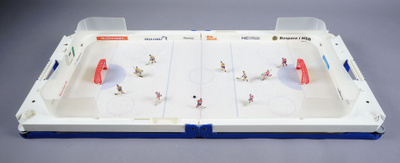 098. Swegame 'Real Hockey' pöytäjääkiekkopeli.