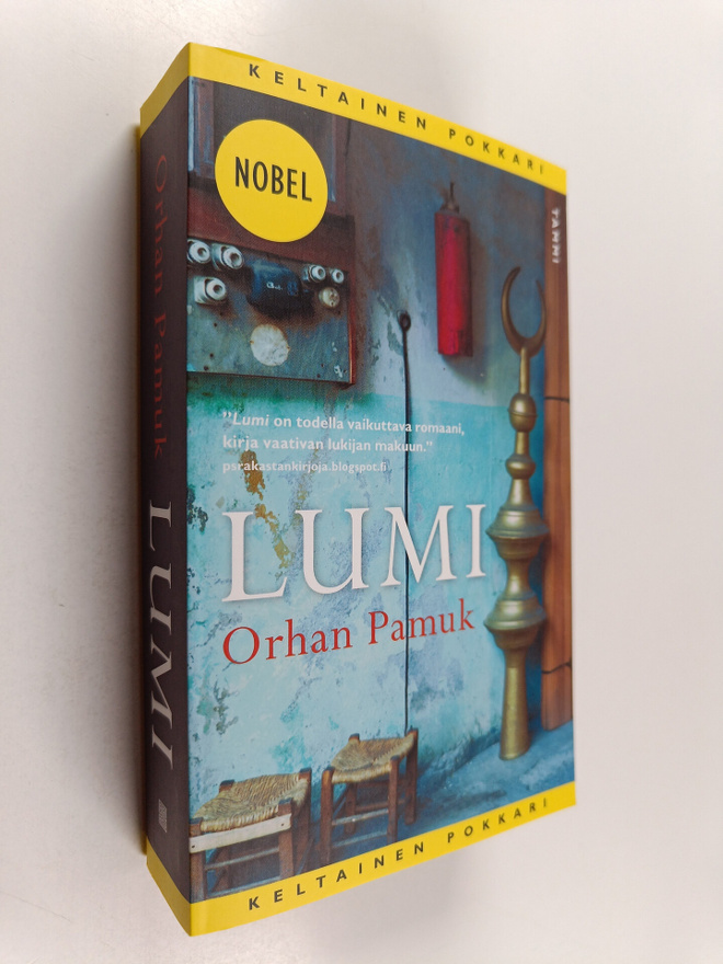 Orhan Pamuk : Lumi
