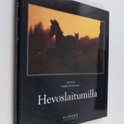 Juha Erola : Hevoslaitumilla - pikkukuva 1