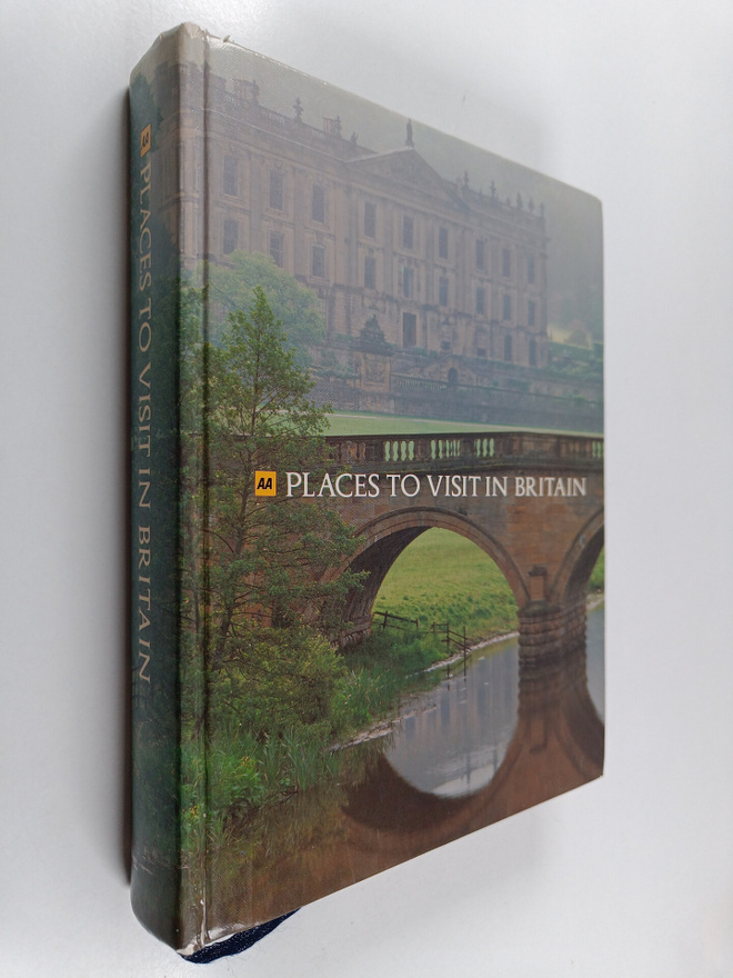 John Burke : Places to visit in Britain : a county-by-cou...