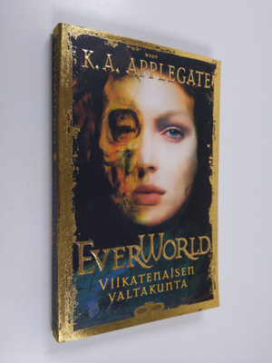 Katherine Applegate : Viikatenaisen valtakunta