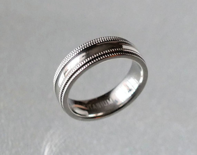 Titanium sormus, 17 mm