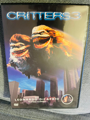 Nakertajien paluu Critters 3 1991 Leonardo DiCaprio