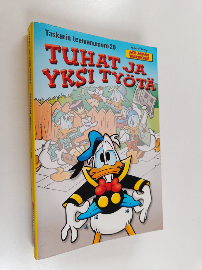 Walt Disney : Tuhat ja yksi työtä