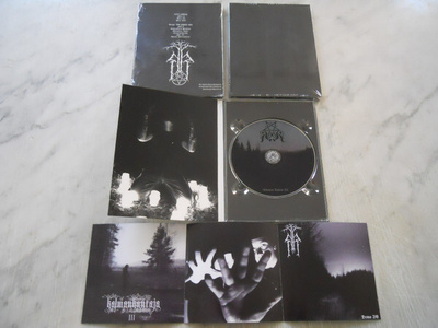 Kalmankantaja – Aikojen Takaa II A5 Digibook CD UUSI