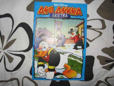 Aku Ankka 1/2009 N:o 121 Kuukauden sarjisekstra