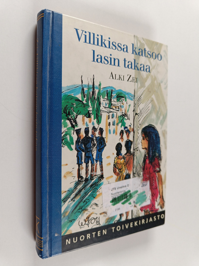 Alki Zei : Villikissa katsoo lasin takaa