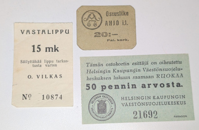 Tilapäisiä maksuvälineitä 3kpl