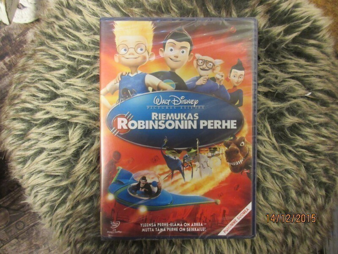 Disneyn klassikko 47 - Riemukas Robinsonin perhe *uusi*