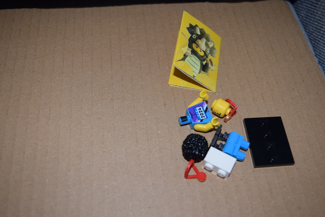 Lego minifigure series 25 71045  Pikajuoksija