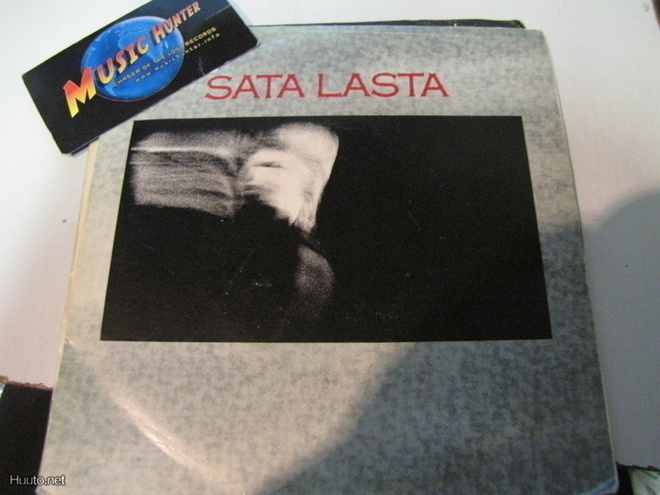 SATA LASTA - HYVÄÄ PAHAA ROCK N ROLL / VUODENAJAT 7'' SINGLE