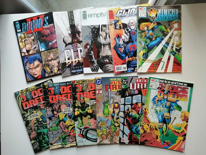 Sarjakuvapaketti, eng. lehdet (23 kpl, Judge Dredd ym)