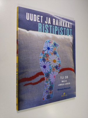 Hannah Sturrock : Uudet ja raikkaat ristipistot : yli 30 ...