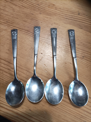 4kpl Postipankki hopea lusikkaa H830 n.45g