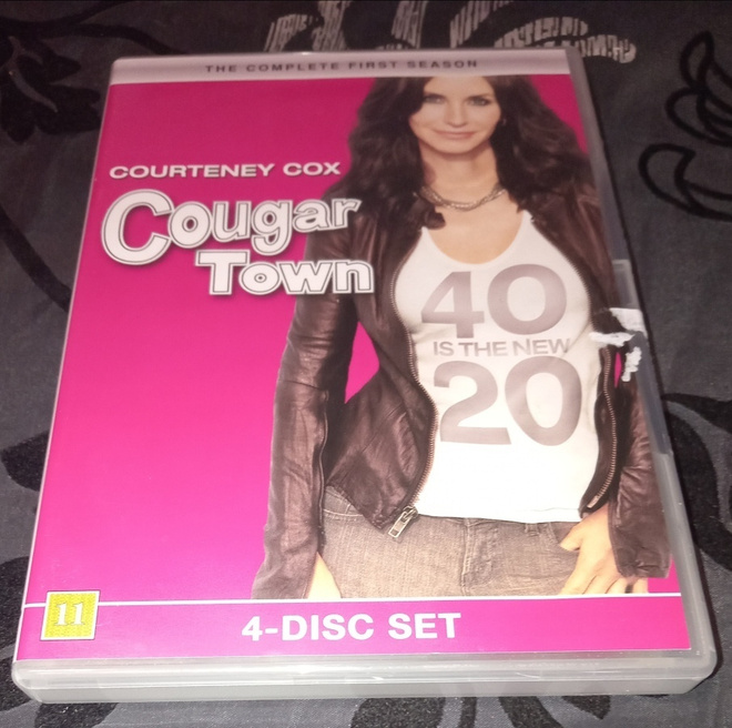 DVD Puumanainen Cougar Town Kausi 1
