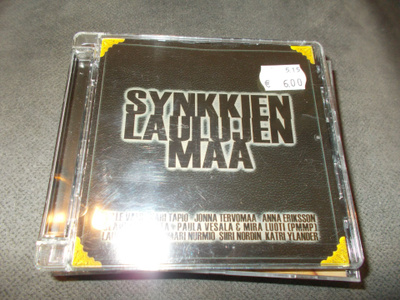 CD SYNKKIEN LAULUJEN MAA