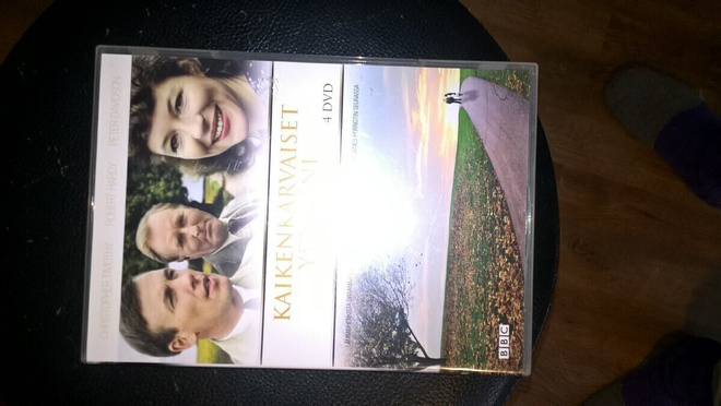 Kaikenkarvaiset ystäväni kausi 2 ( 4 dvd)