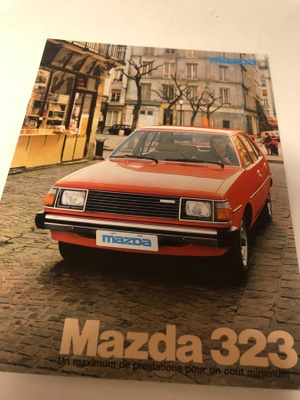 Mazda 323 - 12/1979 - esite