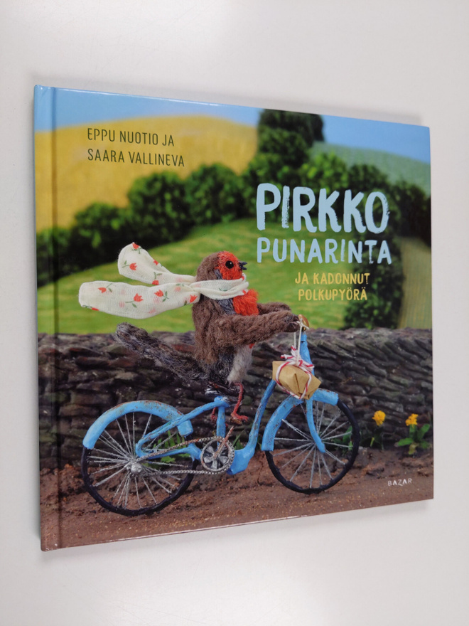 Eppu Nuotio : Pirkko Punarinta ja kadonnut polkupyörä