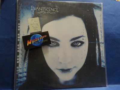 EVANESENCE - FALLEN - EU 2017 - M-/M- LP