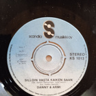 KUVAPUSSI SINGLE -LEVY: DANNY & ARMI - pikkukuva 4