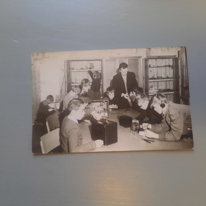 PK nuoret radioamatöörit harrastekerhossa *
