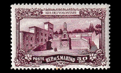 San Marino 138 ** Vapaaehtoissotilaiden muistomerkki 50C (19