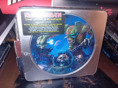 CD : Iron Maiden : The Final Frontier ( UUSI ) SIS POST