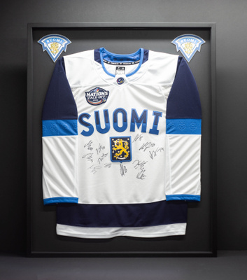 Team Finland 4 Nations Premium Jersey pelaajien nimmareilla