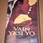 VAIN YKSI YÖ DRAAMA 1993 VHS - pikkukuva 1