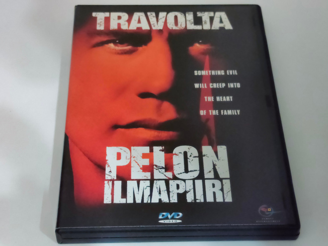 Pelon ilmapiiri (Domestic Disturbance) (2001) - DVD - Suomi