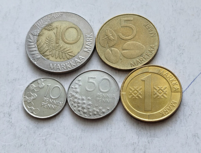 10 p - 10 mk,  v. 1995, circ