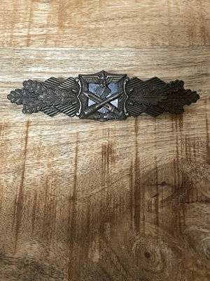 German Waffen-SS Nahkampfspange