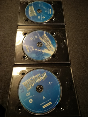paluu tulevaisuuteen trilogy (paperi kannet puuttuu)