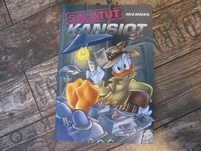 Salatut kansiot (Aku Ankka)