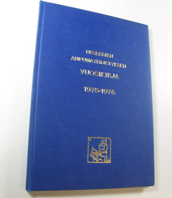 Upseerien ampumayhdistyksen vuosikirja 1975-1976