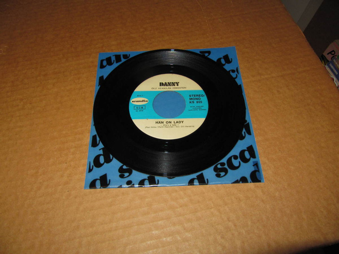 Danny 7" Hän On Lady/Ei Mitään Uutta v.1971